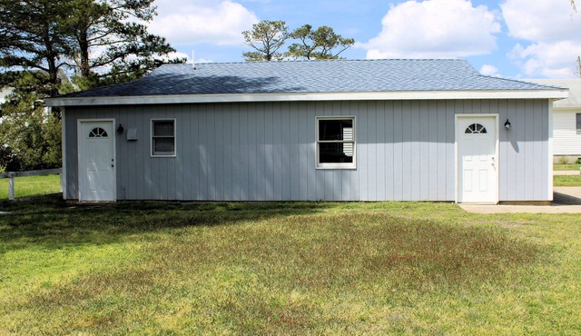 Shore Bird - 1 BR Studio Cottage with open floor plan. NO LINENS PROVIDED