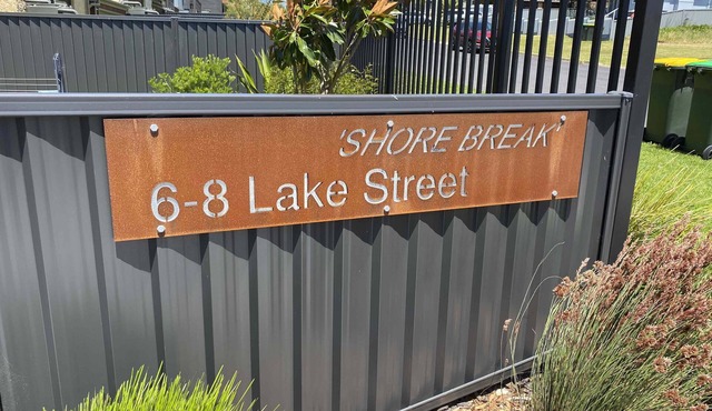 Shore Break 5: Unlimited wifi and right at the beach