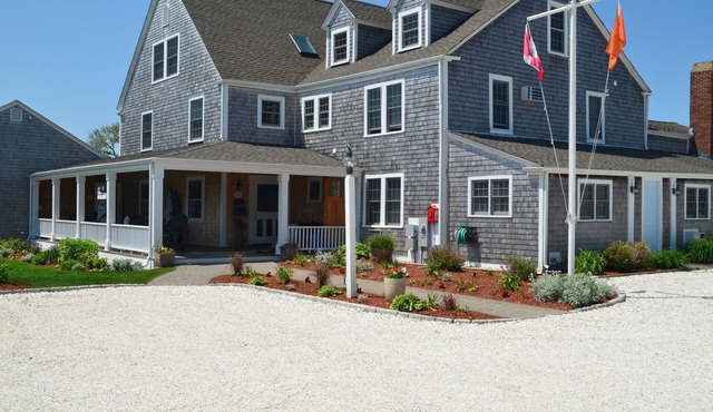 Shore Haven Inn