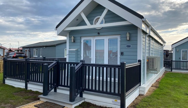 SHORE THING 279, pet friendly, with a garden in Wilsthorpe