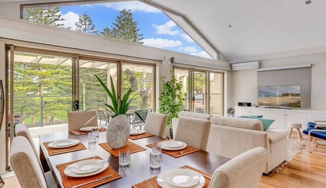 Shore To Please - comfort, cafes and beaches