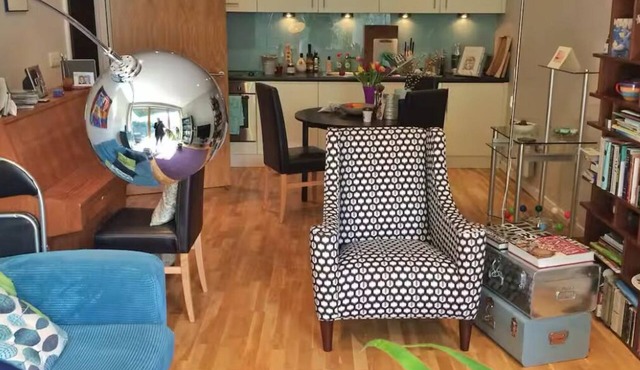 Shoreditch pad:light and airy