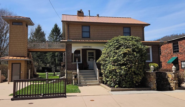 Shoreline Estates - Two Double Beds