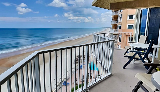Shores Club 807 | Pet Friendly, Spacious Balcony, Ocean Views + Pool