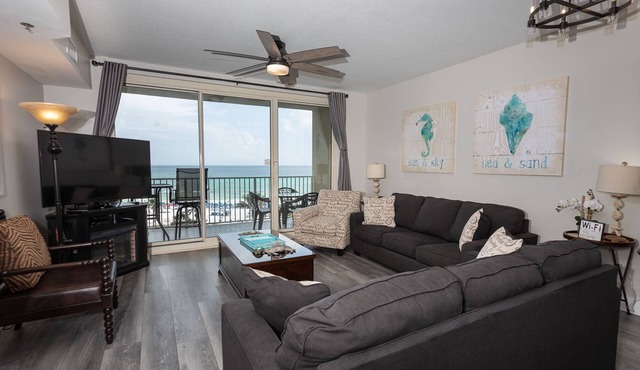 Shores of Panama 611: Same-Floor Parking