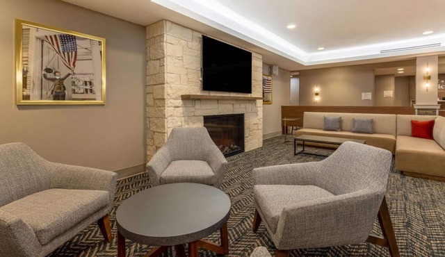 Short Drive to Fort Concho Historic Site! 2 Family-friendly Units! Parking!