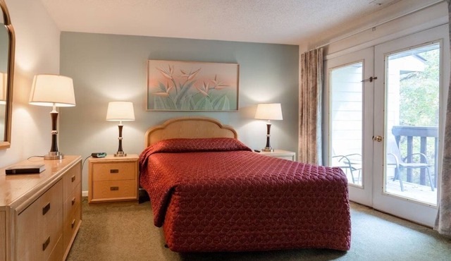 Short Drive to French Lick Municipal Airport! Full Kitchen, Outdoor Terrace!