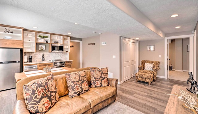 Short Drive to State Parks: Herber City Apt