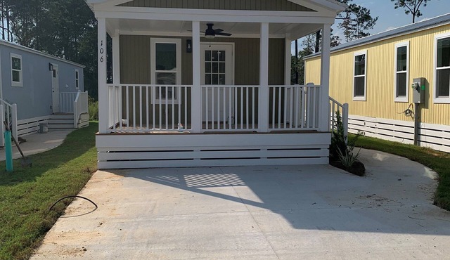 Short drive to the beautiful 30-A beaches!nCozy Riverwalk Landing Cottage 9-I