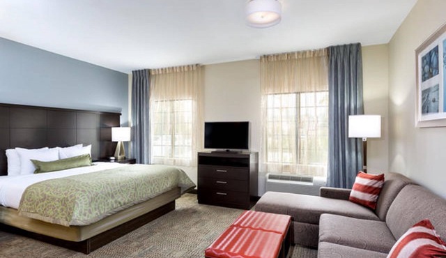 Short Drive to Texas A&M | Outdoor Pool + Business Center + Fitness Center
