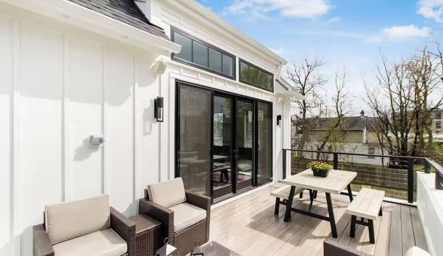 Short North & Downtown & OSU | Near High Street | Free Parking | 5,800+ Reviews