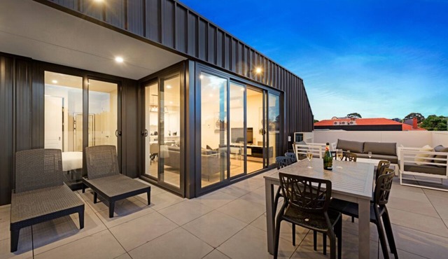 Short Stay 2 Bedroom Premier Manhattan Glen Iris