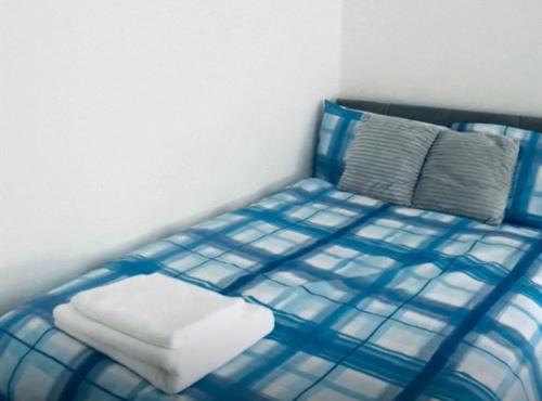 Short Stays Wi-Fi Parking Smart TVTea Coffee