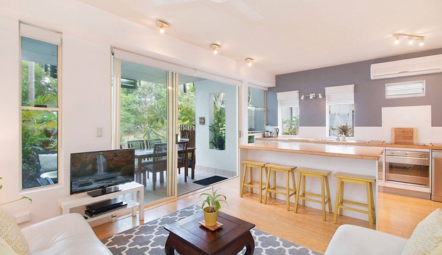 Short Stroll to White Sandy Beach