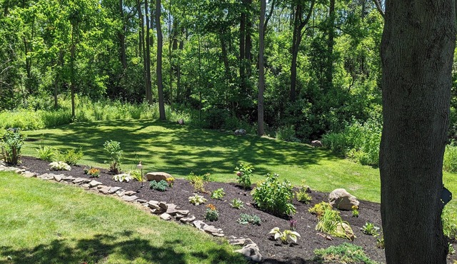 Short-Term/Corporate 3-bedroom house in Canandaigua with Lake access.