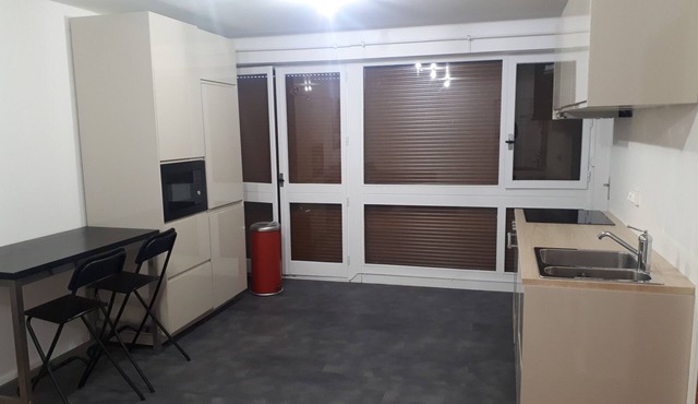 Short-term flat sharing: 22€ per person per night