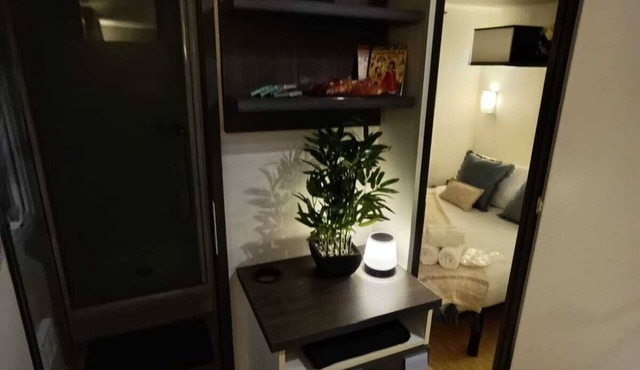 Short-term mobile home rental