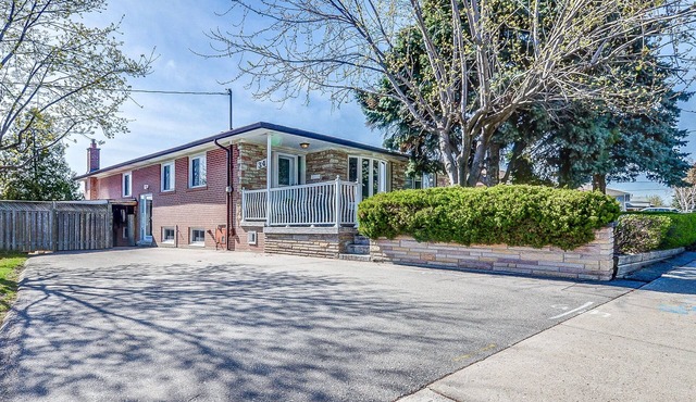 Short Term Rental near York University (Keel & Finch ave)