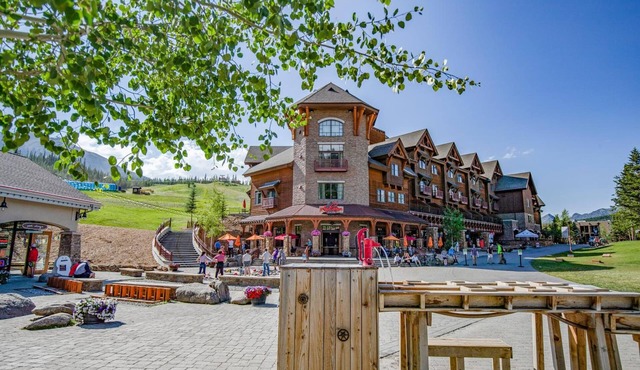 Shoshone Condos at Big Sky Resort