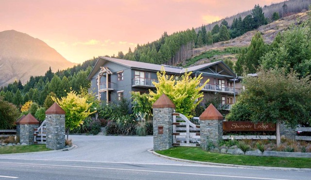 Shotover Lodge