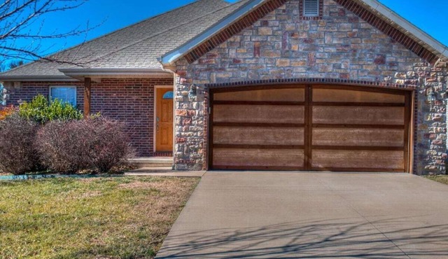 🎸SHOWS🎣LAKE⛳️GOLF🎢FUN🎡SHOP🎯InTown🏡Garage🇺🇸STAMPEDE❤️