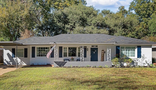 Shreveport, Broadmoor area 4 bed family or group home, short & mid-term