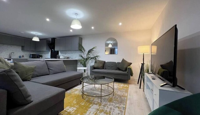 Shrewsbury Townhouse with Open Plan Living