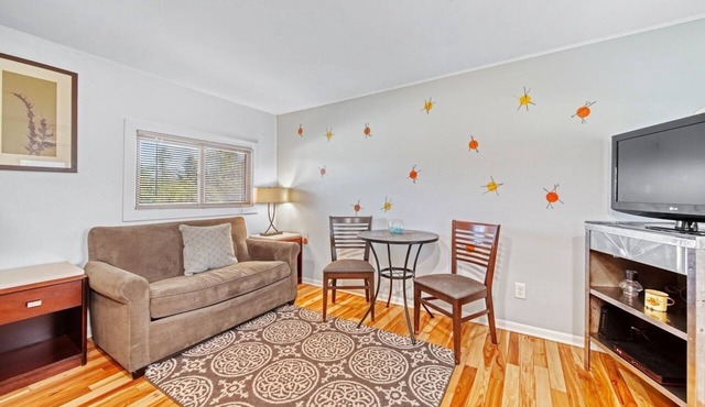 Shull Apartment D
