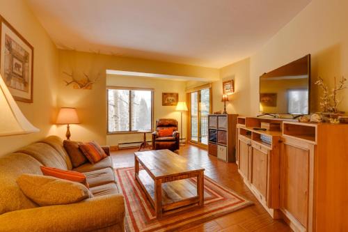 Shuttle to Vail Resort: Condo w/Hot Tub Access
