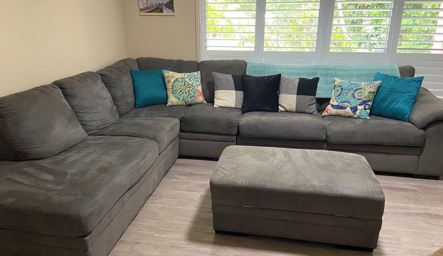 Sid's Place! PETS BEACH MT COOLUM SHOPS GOLF 🐶 🏝For a quiet & relaxing stay!