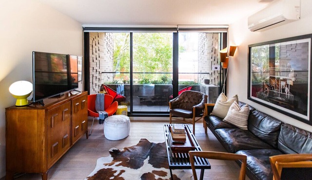 Sienna | Lux Designer Space | 150m to Smith St