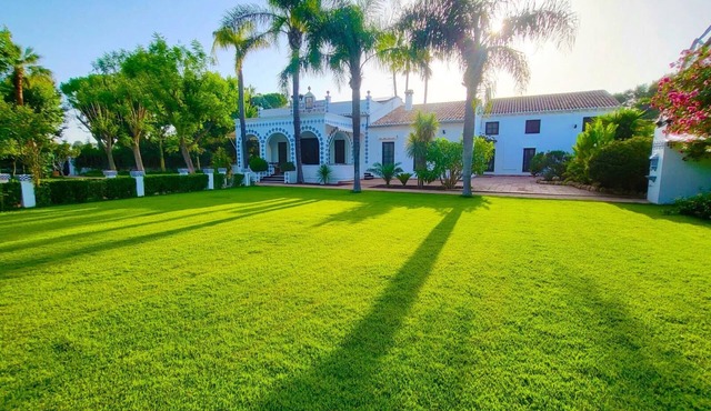 Siente el alma de España en Villa Paula