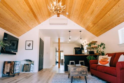 Sierra Cider's Yosemite Orchard Barn Loft