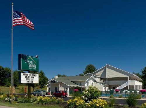 Sierra Sands Family Lodge