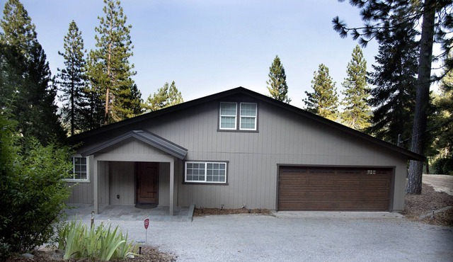 Sierra Views Luxury Retreat