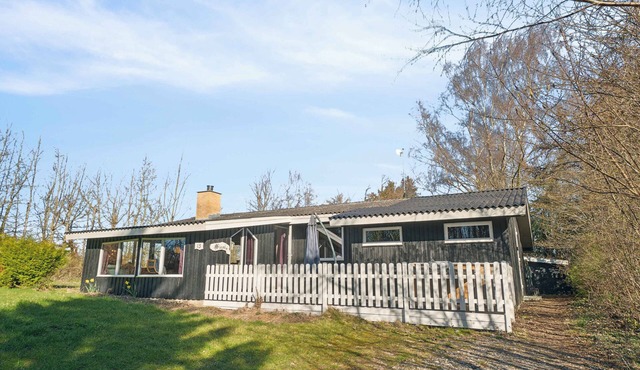 Siesta at Følle Beach oasis of cozy and nature