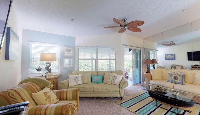 Siesta Bayside Closest to the Beach