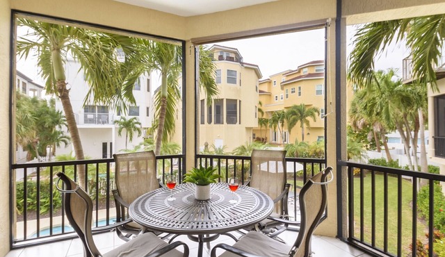 Siesta Key 3 Bedrm, 3½ bath Villa sleeps 8 with 2900sq ft