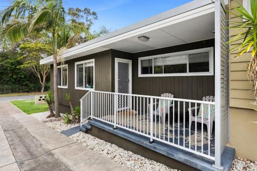 Siesta Key Shops cafes and close to the Beach