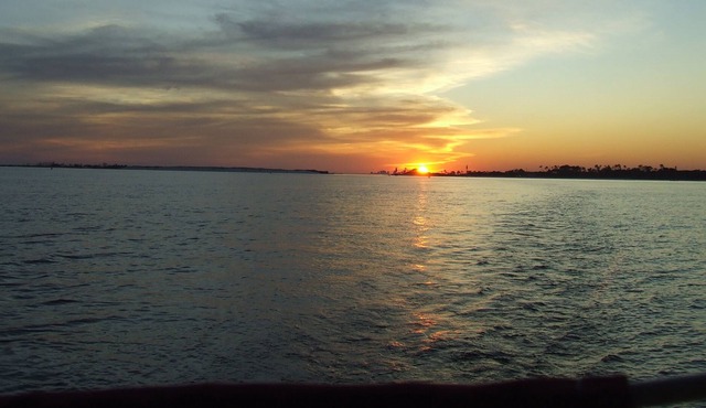 SIGNAL COVE COTTAGE Pristine 2 Master Bedrooms Minutes to the Gulf