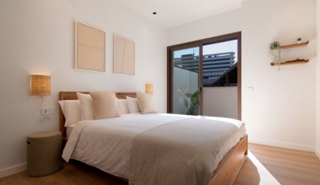 Signature Apartment, City View with King bed