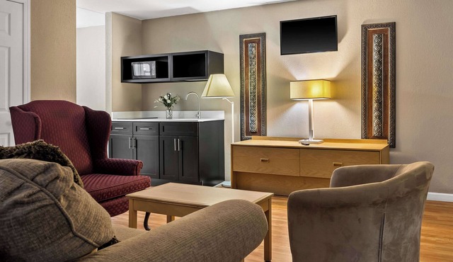 Signature Inn Danville