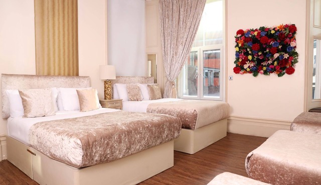 Signature Living Bold Street Apartments