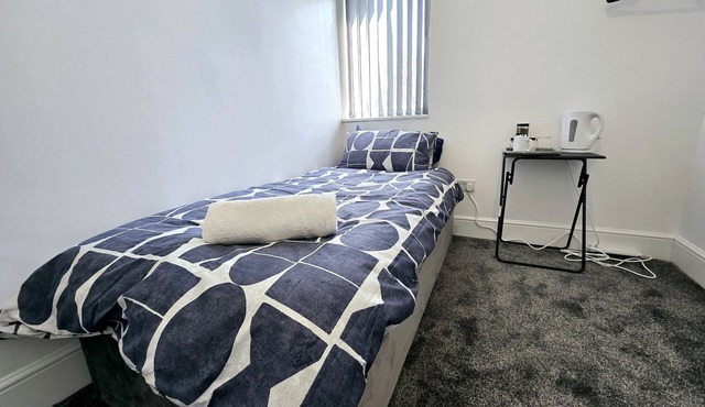 Signature Single Room - Private Bathroom Room 3