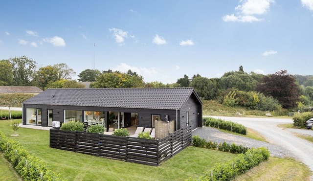 "Sigrun" - 300m from the sea by Interhome