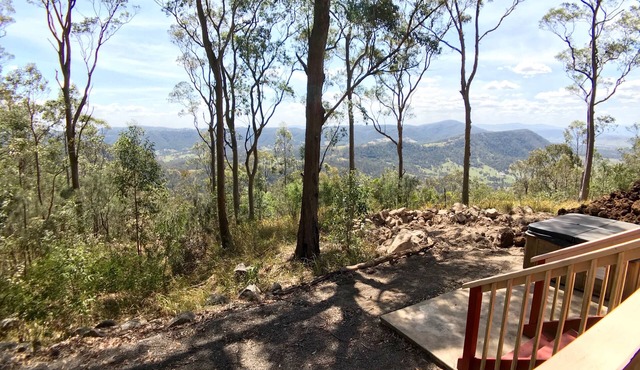 Silkwood Spa Lodge - secluded and private retreat for 1 to 2 couples.