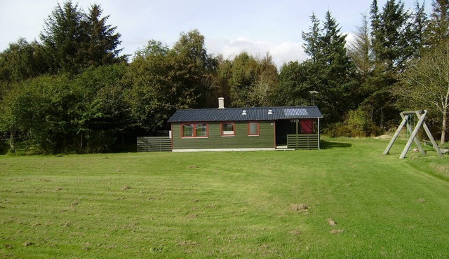 Sillerslevøre/Øster Assels.Holiday cottage near the island's best bathing beach