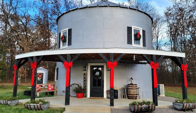 Silo Farm Haus- located in the heart of wine country!