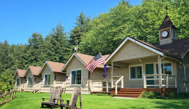 Siltcoos Station Retreats