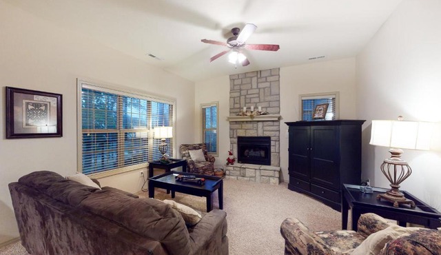 Silver Dollar Hideaway